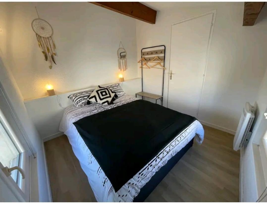 Le Loft Berbere - Ideal Couples, Familles, Business - Centre Historique, Wifi , Netflix Niort Exteriör bild